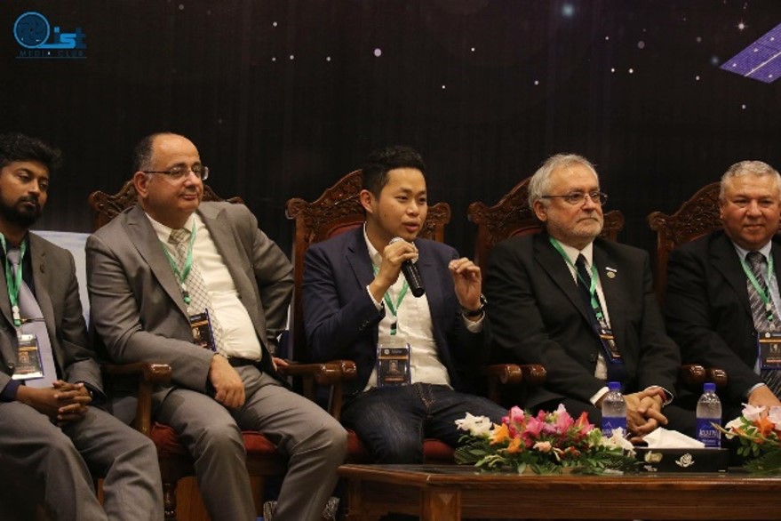 Team at ION GNSS+ 2019